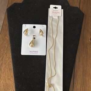 Ping Gold Jewelry Set - Necklace and Earrings